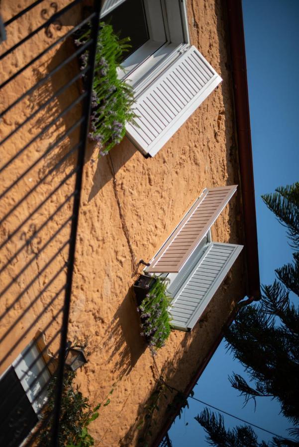 Apartament Casa Arokaria Pendarianá Zewnętrze zdjęcie
